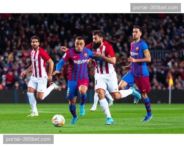 数据前瞻：塞维利亚主场强势，其边路传中战术成功率联赛第一